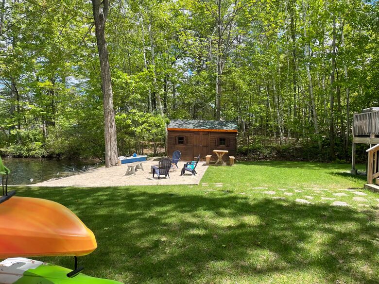 Relaxed East Wakefield Retreat Directly on Balch Lake - East Wakefield, New Hampshire