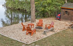 Relaxed East Wakefield Retreat Directly on Balch Lake - East Wakefield, New Hampshire