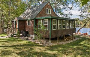 Relaxed East Wakefield Retreat Directly on Balch Lake - East Wakefield, New Hampshire