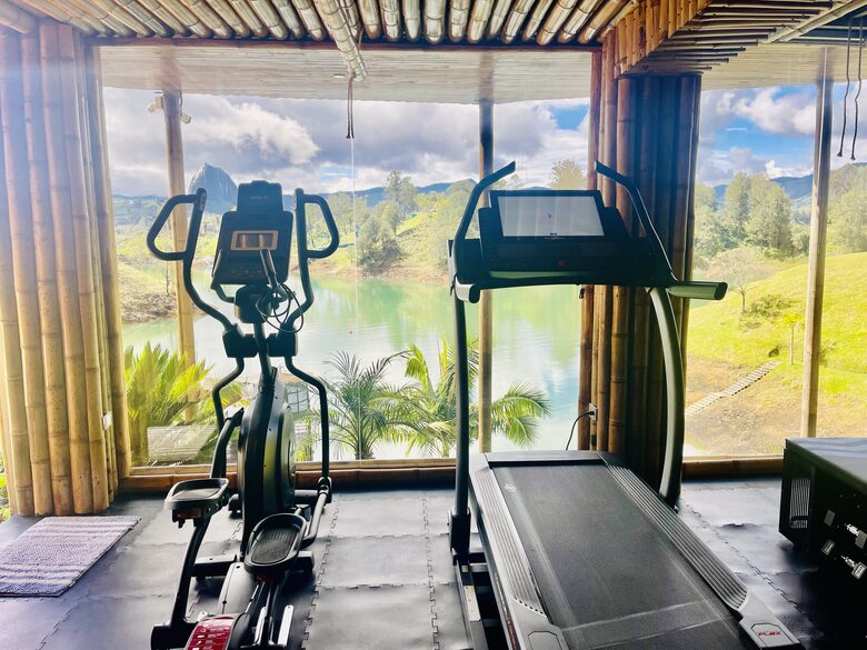 Luxury Waterfront Retreat on the Guatapé Reservoir - Guatapé, Colombia
