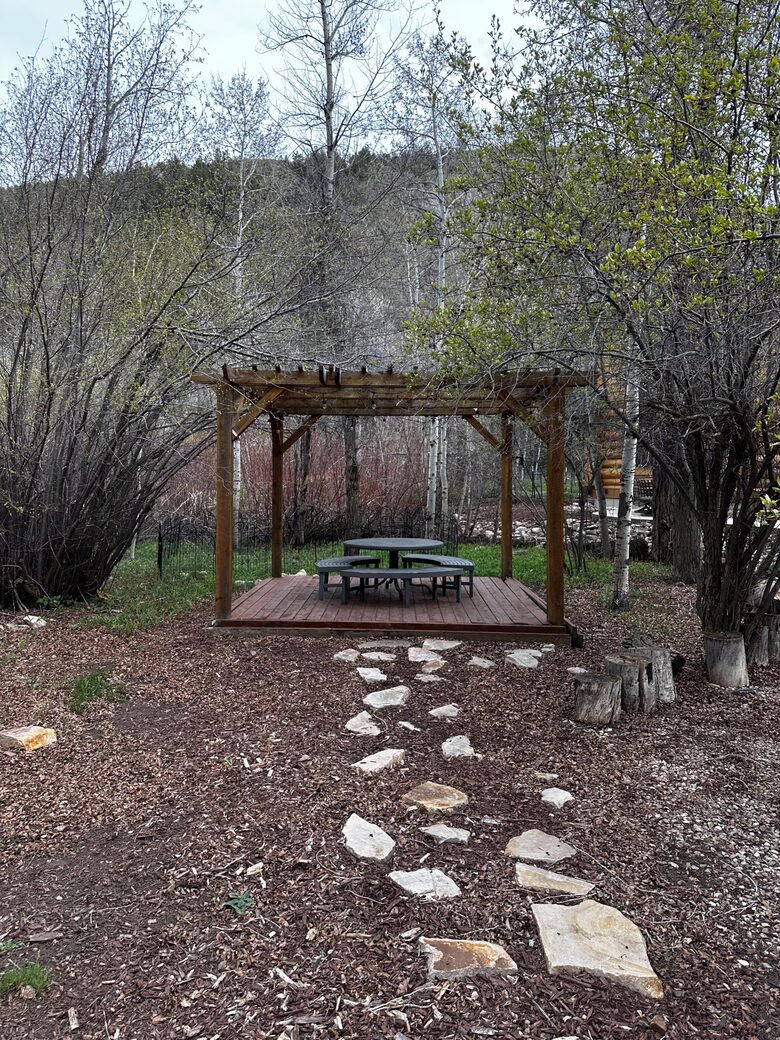 Private Riverfront Retreat in Weber Canyon - Oakley, Utah