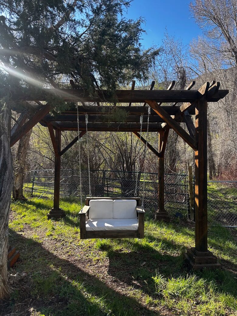 Private Riverfront Retreat in Weber Canyon - Oakley, Utah