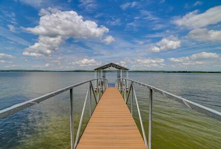 Kentucky Lakefront Retreat with Private Dock and Sunset Views - New Concord, Kentucky