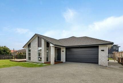 Whangārei Coastal Retreat with Pool, Golf and Tennis - Whangārei, New Zealand