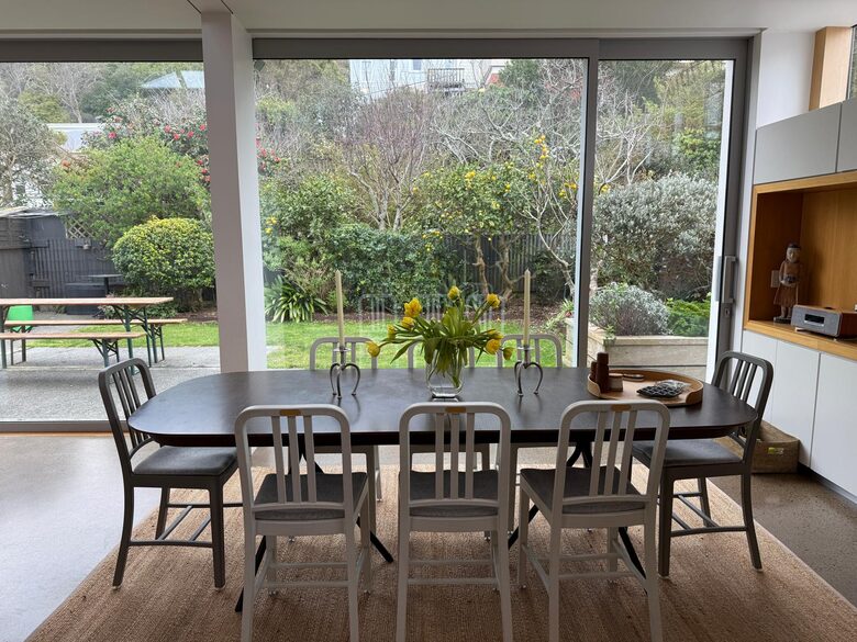 Scandinavian-Inspired Cottage Near Central Wellington - Wellington, New Zealand