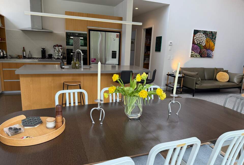 Scandinavian-Inspired Cottage Near Central Wellington - Wellington, New Zealand