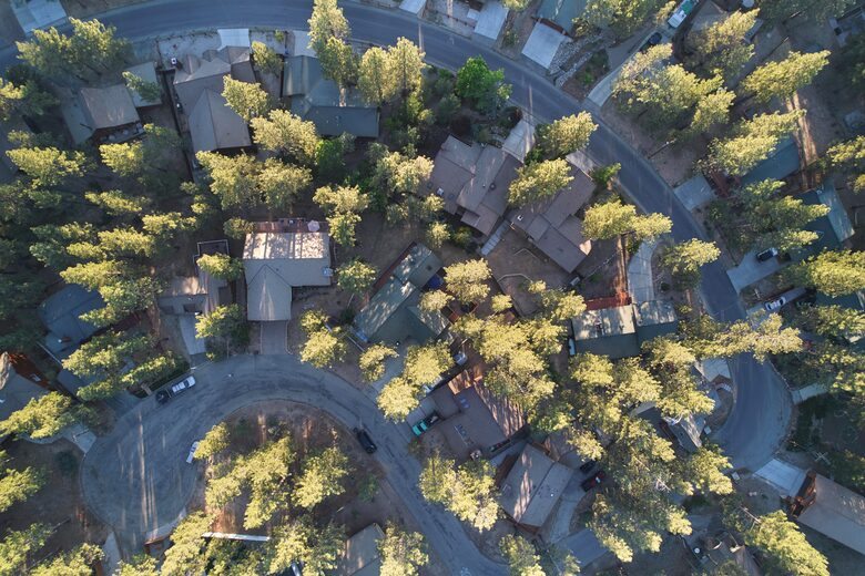 Five-Bedroom Mountain Escape in Big Bear - Big Bear City, California