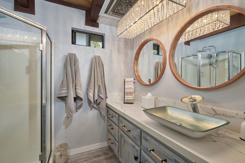 Five-Bedroom Mountain Escape in Big Bear - Big Bear City, California