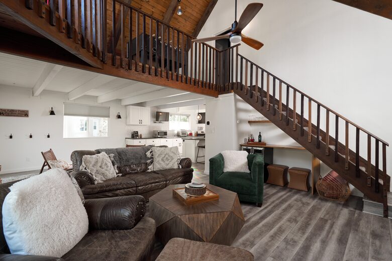 Five-Bedroom Mountain Escape in Big Bear - Big Bear City, California