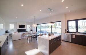 Indian Wells Mid-Century Modern Retreat with Shared Pool - Indian Wells, California