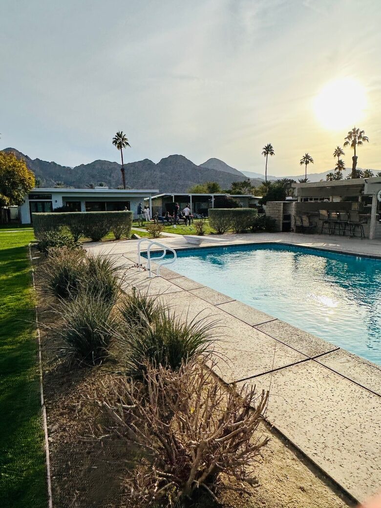 Indian Wells Mid-Century Modern Retreat with Shared Pool - Indian Wells, California