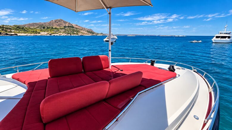 Cabo San Lucas Private Sunseeker Yacht Day - Cabo San Lucas, Mexico