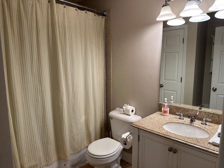 Waterfront Escape with Panoramic Lake Oconee Views - Eatonton, Georgia