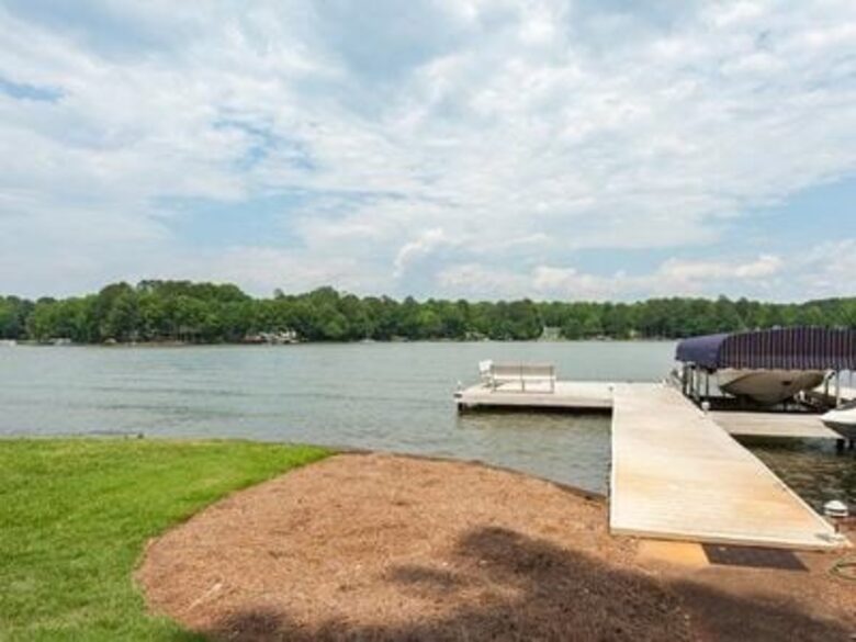 Waterfront Escape with Panoramic Lake Oconee Views - Eatonton, Georgia
