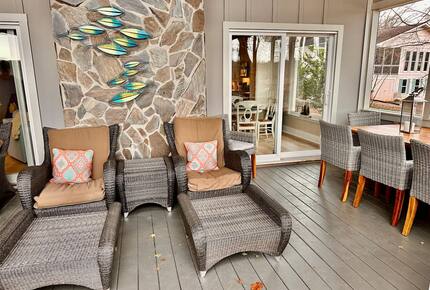 Waterfront Escape with Panoramic Lake Oconee Views - Eatonton, Georgia
