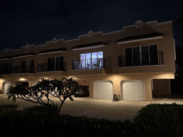 Modern Beachside Retreat Steps from Deerfield Beach - Deerfield Beach, Florida