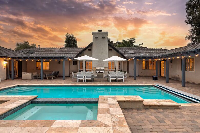 Temecula Wine Country Estate with Pool, Spa and Pickleball - Temecula, California