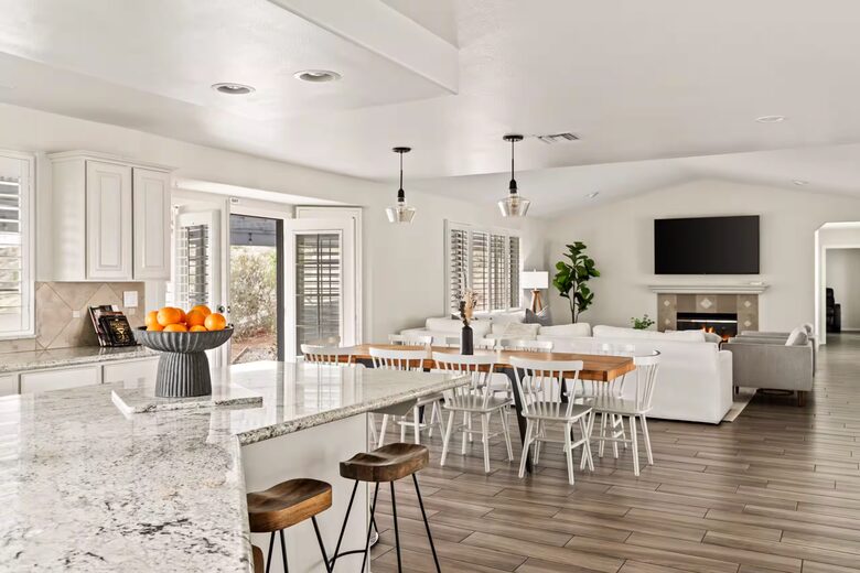 Temecula Wine Country Estate with Pool, Spa and Pickleball - Temecula, California