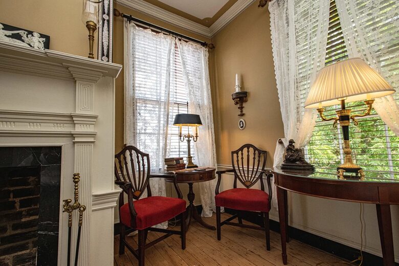 Historic Petersburg Residence with Five Suites and Gardens - Petersburg, Virginia