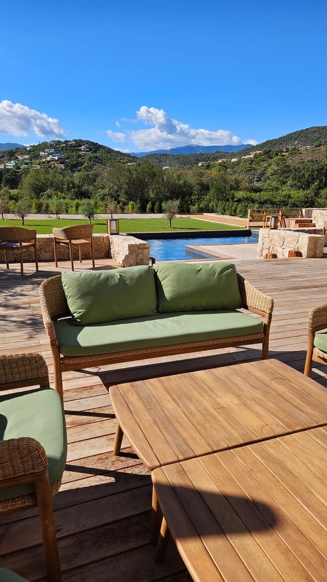 Contemporary Corsican Retreat near Saint Cyprien - Cirendinu, France