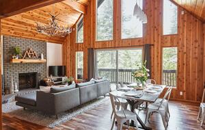 Lake Arrowhead A-Frame with Forest Views and Lake Access - Lake Arrowhead, California