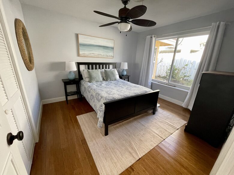 Lighthouse Point Escape with Private Dock & Pool - Lighthouse Point, Florida