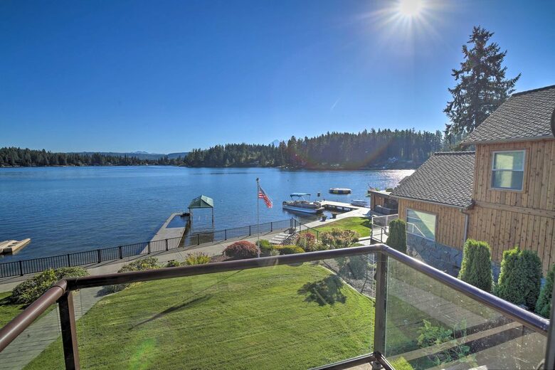 Waterfront Living in the Foothills of Mount Rainier - Eatonville, Washington