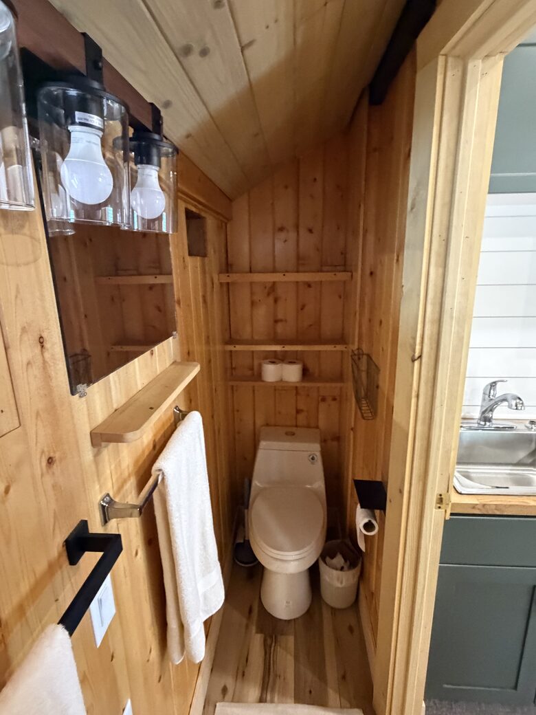 Duck Creek Mountain Cabin with Hot Tub & Casita - Duck Creek Village, Utah