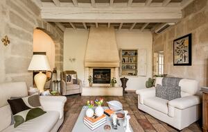 Historic Convent Home in Provence - Barbentane, France