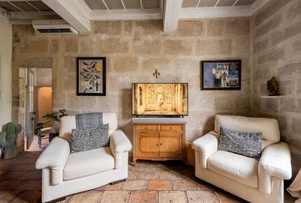 Historic Convent Home in Provence - Barbentane, France