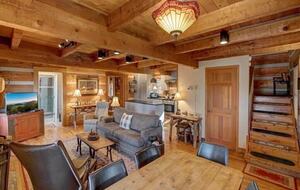 Cozy Log Cabin in the North Carolina Mountains - Zionville, North Carolina