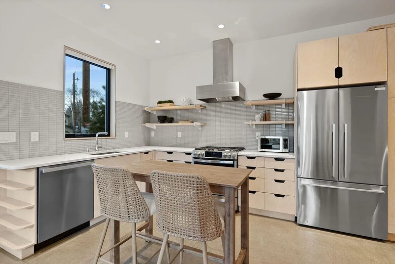 Contemporary Old Bend Home Near Downtown - Bend, Oregon