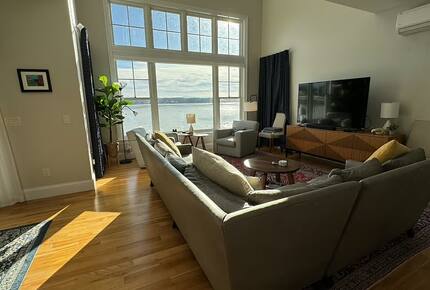 Private Beachfront Escape on Lake Champlain - Burlington, Vermont