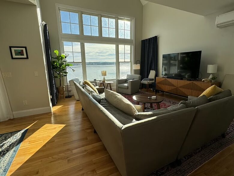 Private Beachfront Escape on Lake Champlain - Burlington, Vermont