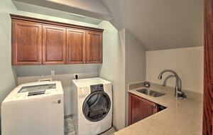 Waterfront Living in the Foothills of Mount Rainier - Eatonville, Washington