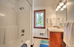Waterfront Living in the Foothills of Mount Rainier - Eatonville, Washington