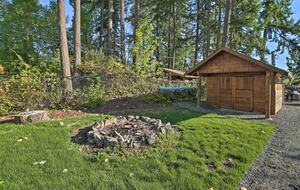 Waterfront Living in the Foothills of Mount Rainier - Eatonville, Washington