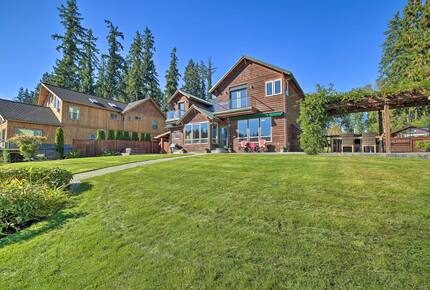 Waterfront Living in the Foothills of Mount Rainier - Eatonville, Washington