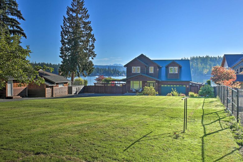Waterfront Living in the Foothills of Mount Rainier - Eatonville, Washington