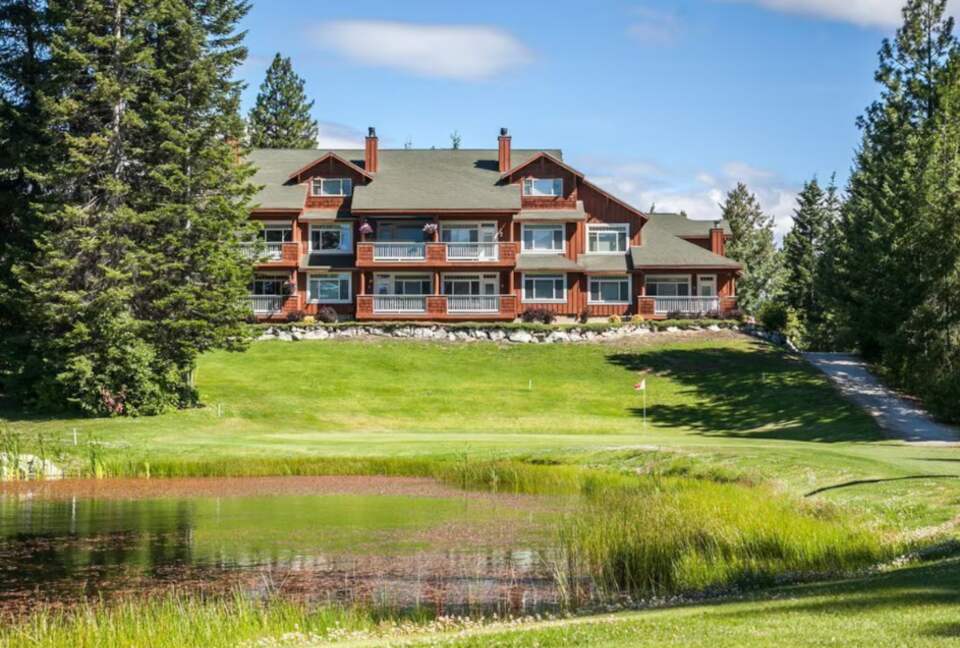 Kahler Glen Golf and Ski Townhome Near Lake Wenatchee - Leavenworth, Washington