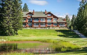 Kahler Glen Golf and Ski Townhome Near Lake Wenatchee - Leavenworth, Washington