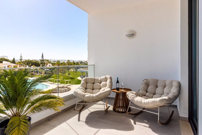 Contemporary Lagos Escape with Sweeping Ocean Views - Lagos, Lote 6, Bloco 5, Apartment 2B, Portugal