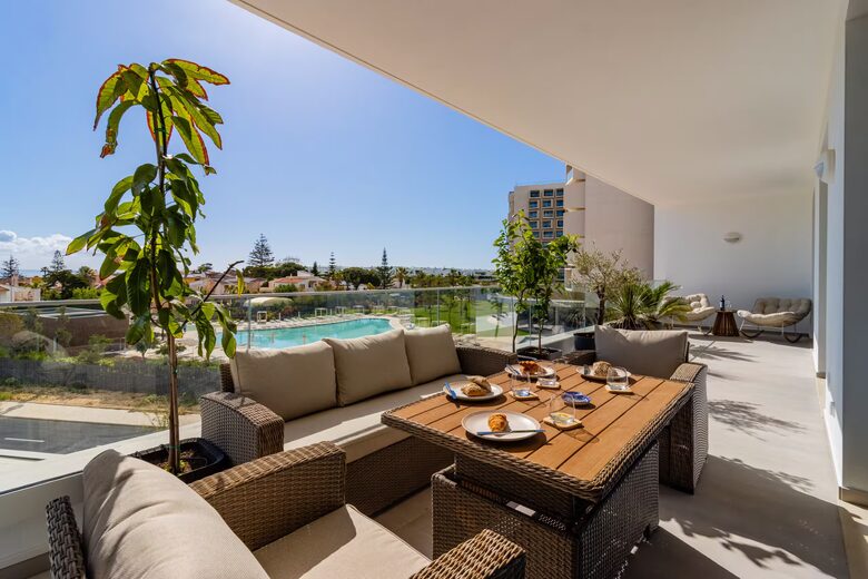 Contemporary Lagos Escape with Sweeping Ocean Views - Lagos, Lote 6, Bloco 5, Apartment 2B, Portugal