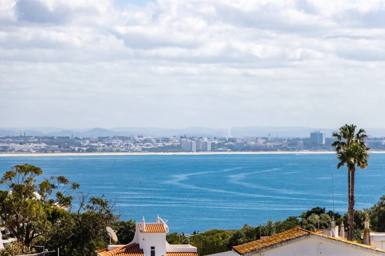Contemporary Lagos Escape with Sweeping Ocean Views - Lagos, Lote 6, Bloco 5, Apartment 2B, Portugal