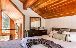 Lake Arrowhead A-Frame with Forest Views and Lake Access - Lake Arrowhead, California