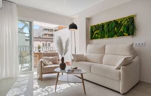Elegant Terrace Apartment in Historic Marbella - Marbella, Spain