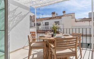 Elegant Terrace Apartment in Historic Marbella - Marbella, Spain