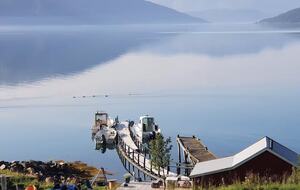 Arctic Lakeview Lodge in Kvænangen - Burfjord, Norway