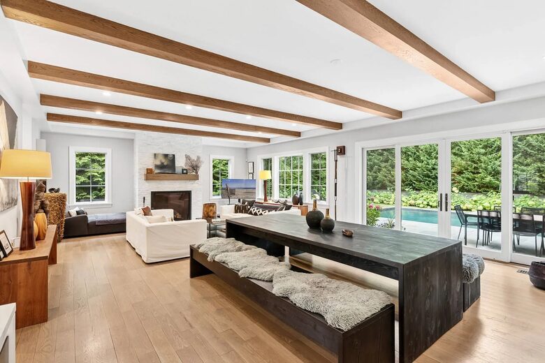 Sophisticated Sag Harbor Retreat Near Long Beach - Sag Harbor, New York