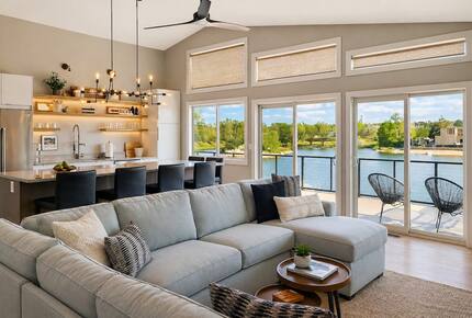 Denver Lakefront Retreat with Private Beach and Mountain Views - Denver, Colorado